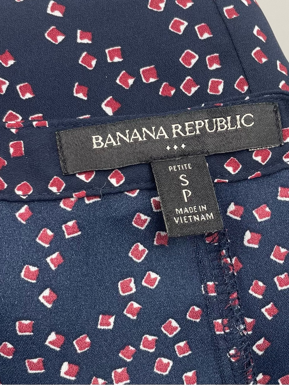 Banana Republic Navy Patterned Ruffle Blouse Petite Small - Picture 2 of 4